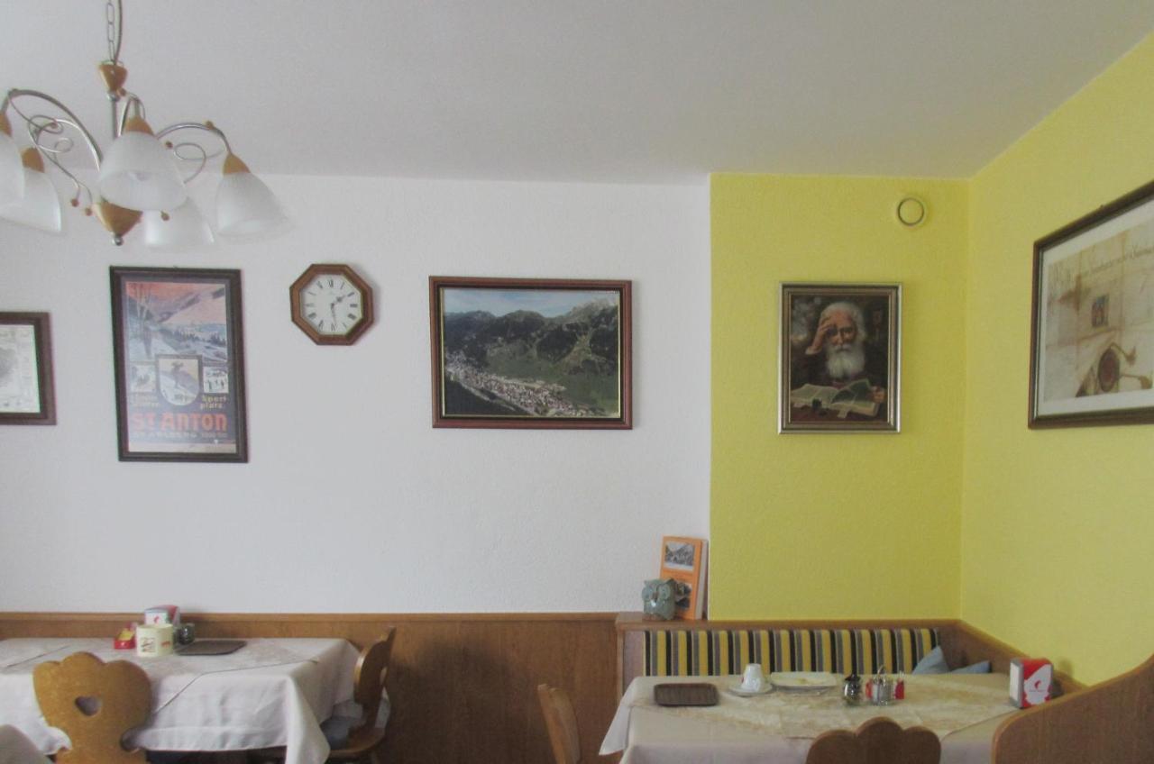 Haus Fallesin Sankt Anton am Arlberg Bagian luar foto